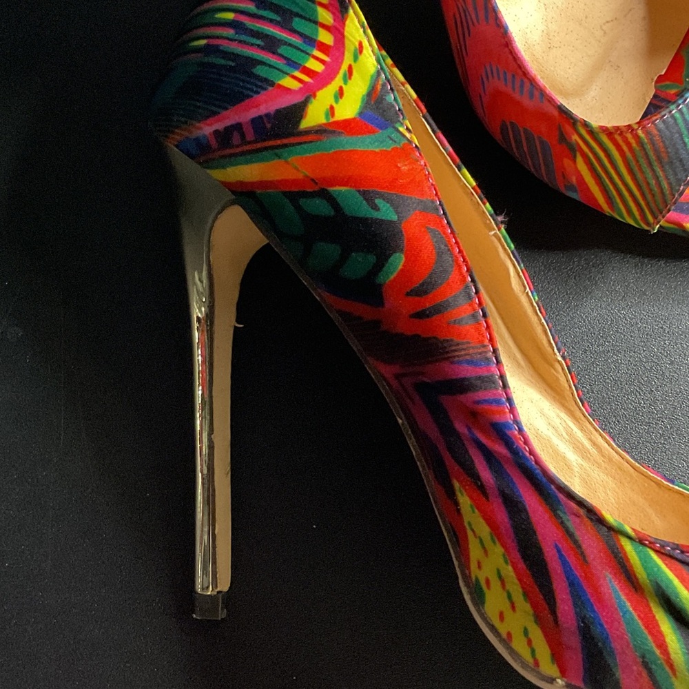 Shoe Dazzle Neon Multicolor Peep-Toe Heels #S313F - Picture 8 of 8